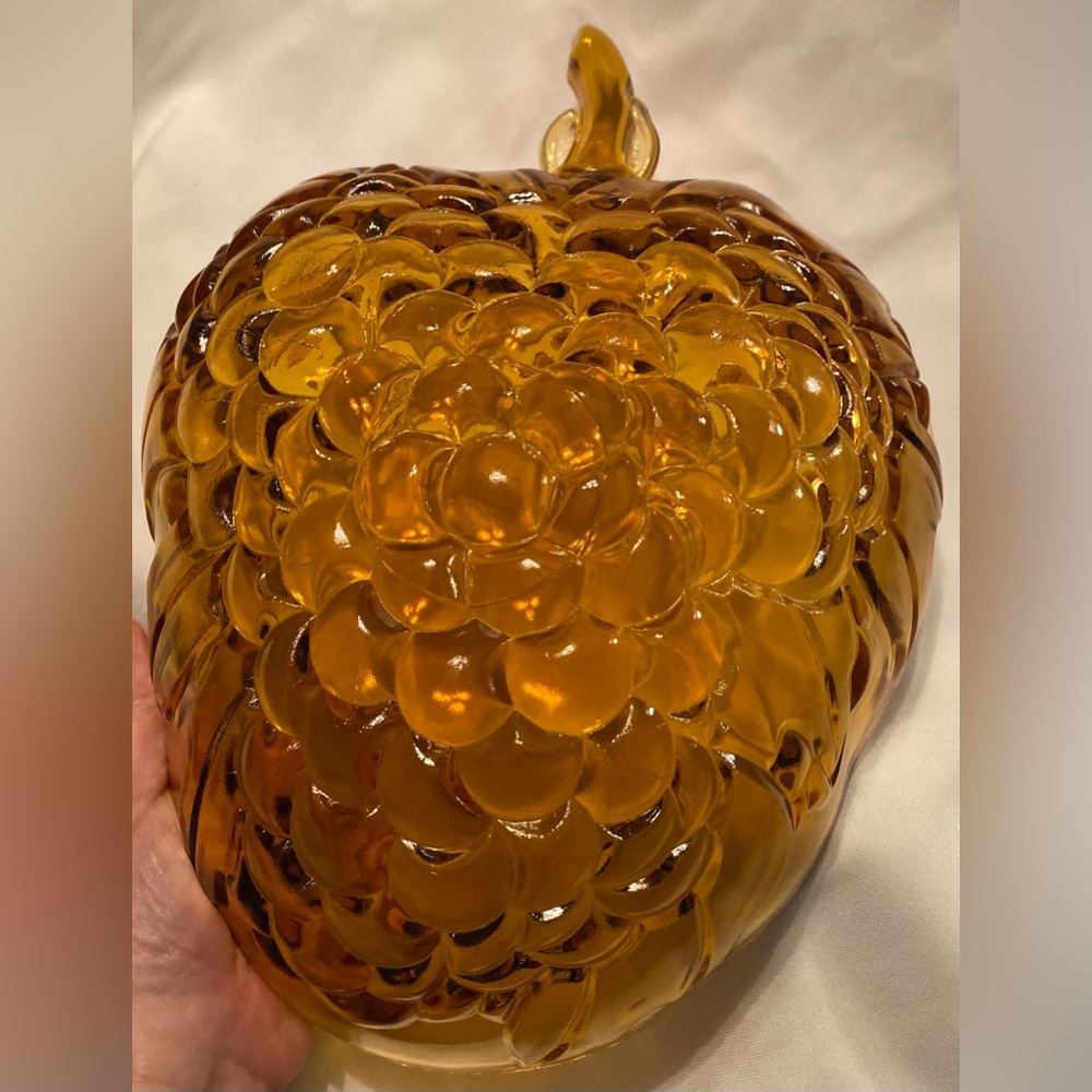 Indiana Glass Co Large Grape Shaped Amber Glass Fruit Serving Bowl Pristine